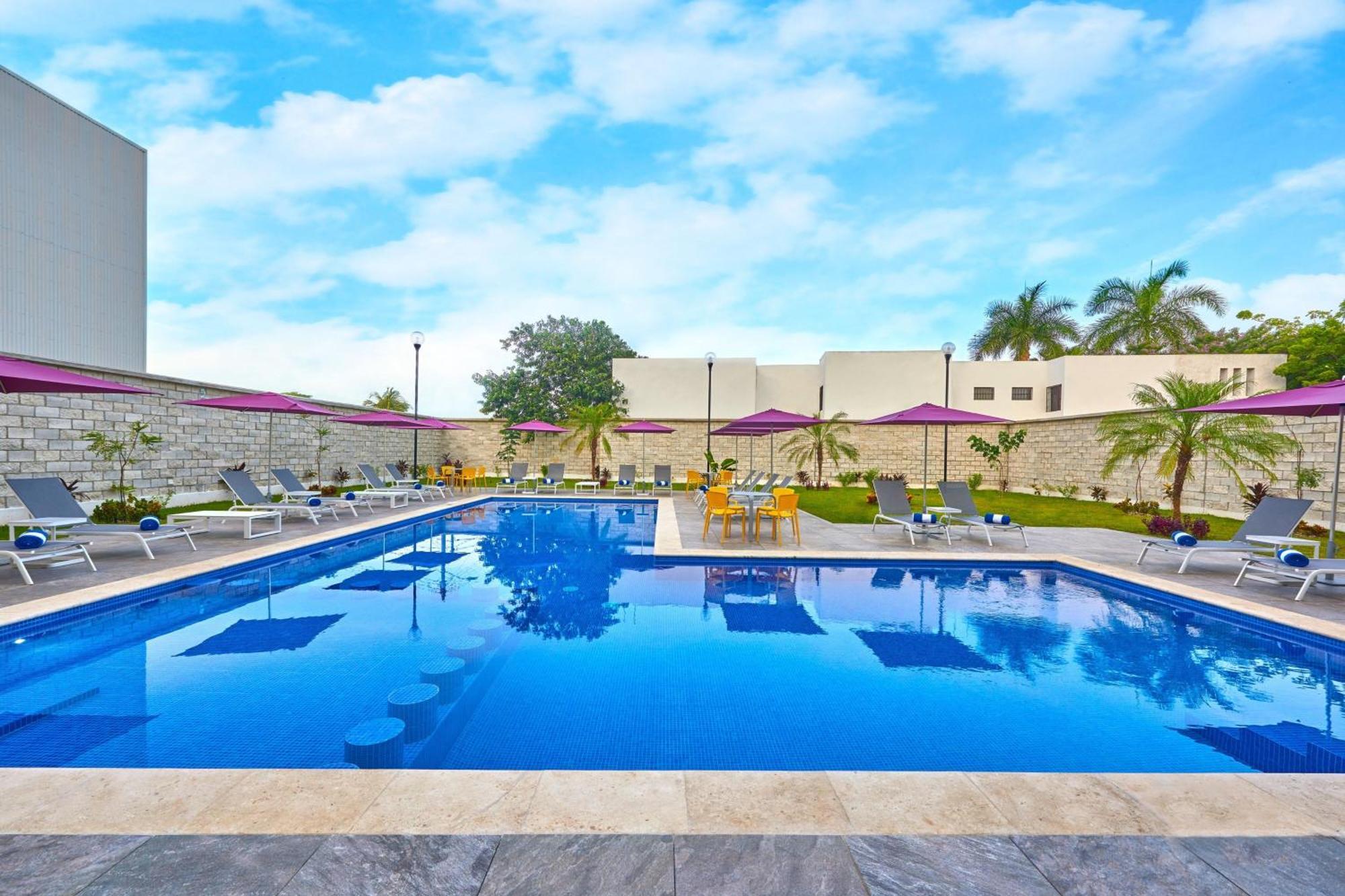City Express By Marriott Mérida Extérieur photo