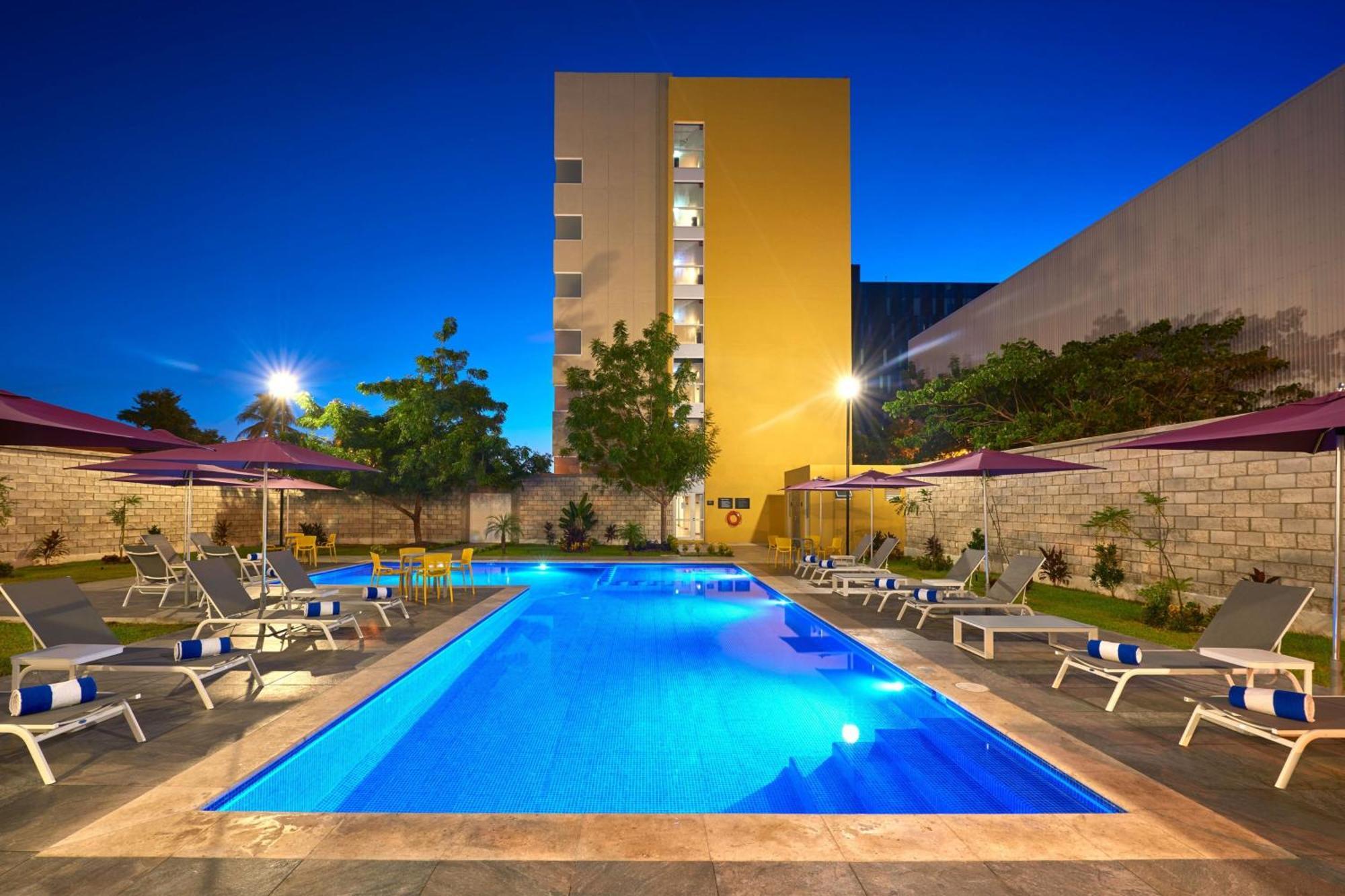 City Express By Marriott Mérida Extérieur photo